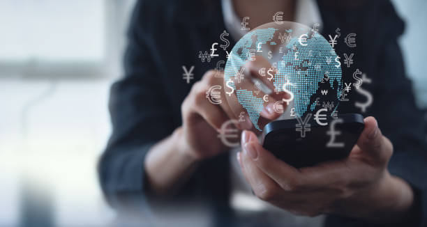 سوق الأسهم الأمريكي بين الأضواء: نظرة مفصلة للمستثمر العربي