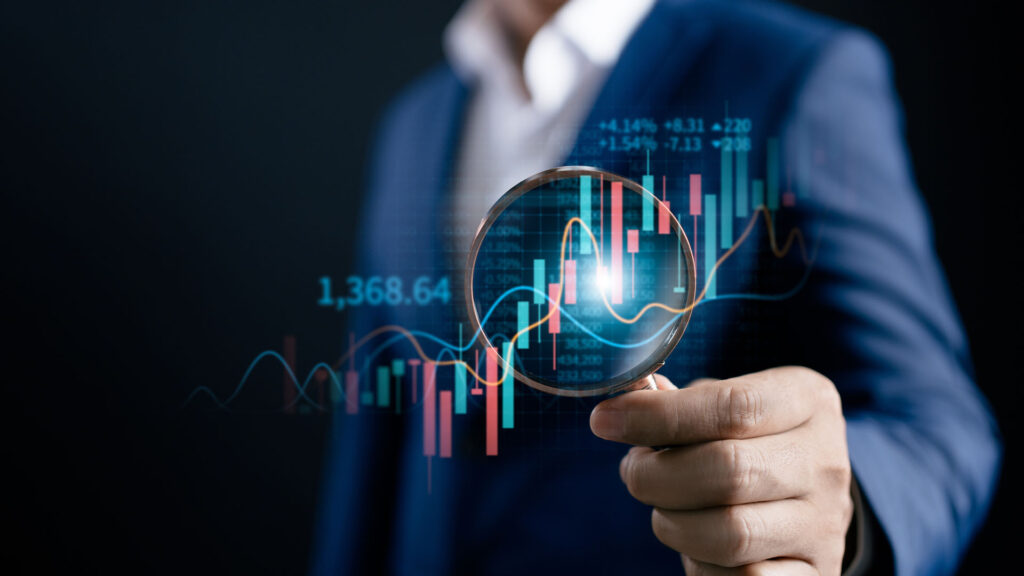 المتوسطات المتحركة في الأسواق العالمية: دليل شامل لتداول ذكي واستثمار مربح
