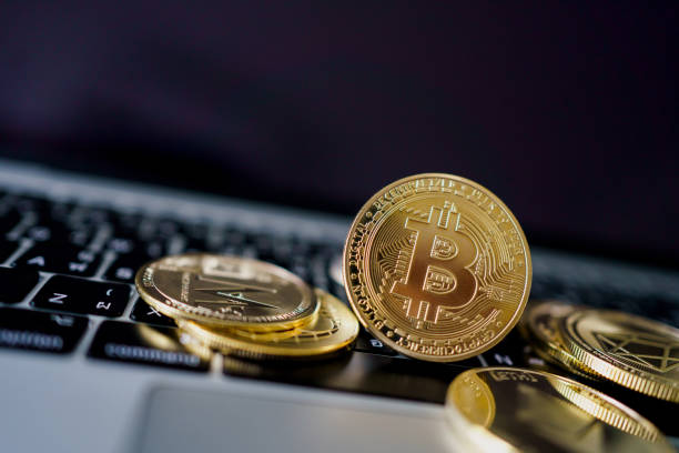 البيتكوين يتحرك في نطاق ضيق وسط الإغلاق الحكومي الأمريكي