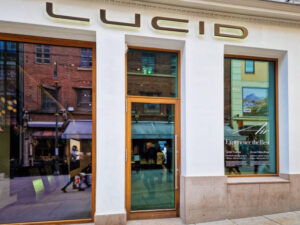 سهم لوسيد موتورز يواصل الهبوط وسط ضغوط مستمرة في السوق 3 سهم لوسيد موتورز يواصل الهبوط وسط ضغوط مستمرة في السوق