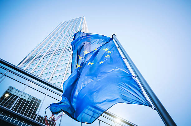 الأسهم الأوروبية تتراجع تحت ضغط التوترات التجارية وانخفاض أسهم Michelin 1 الأسهم الأوروبية تتراجع تحت ضغط التوترات التجارية وانخفاض أسهم Michelin
