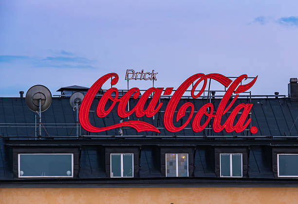 كوكا كولا إتش بي سي تستحوذ على حصة مسيطرة في CCBA بقيمة 3.4 مليار دولار