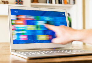 مايكروسوفت : دليل عملي خطوة بخطوة لشراء أسهم مايكروسوفت من أي سوق عالمي